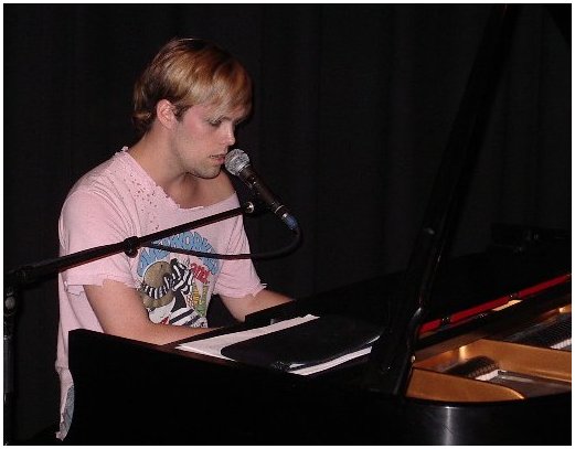 2475-Justin Tranter