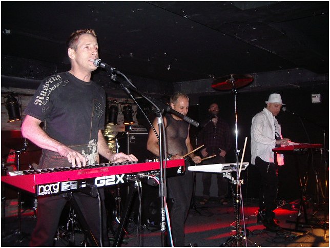 Rubberlegs:  Gordon Smith, Anthony Maulella, Thomas "Bunny Lake" Rolanti